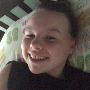 Meet your Posher, Maya